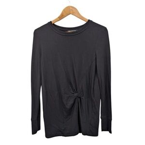 ATHLETA Nirvana Twist Front Top B70